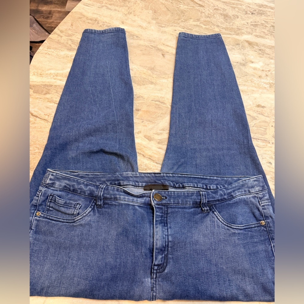 Lane Bryant Jeans Size 22 Blue Stretch Denim Mid Rise Straight Leg